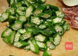 肉丝炒黄秋葵的做法图解4