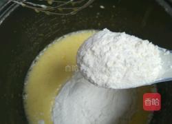 最简单的用电饭锅做巧可力蛋糕的做法图解8