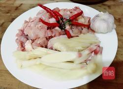 子姜炒鸡的做法图解1