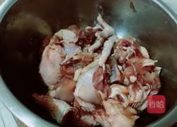 子姜炒鸡的做法图解2
