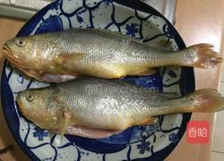 葱烧黄鱼的做法图解2