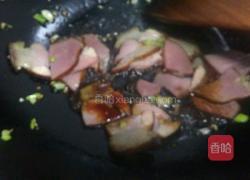 芥蓝炒腊肉的做法图解7