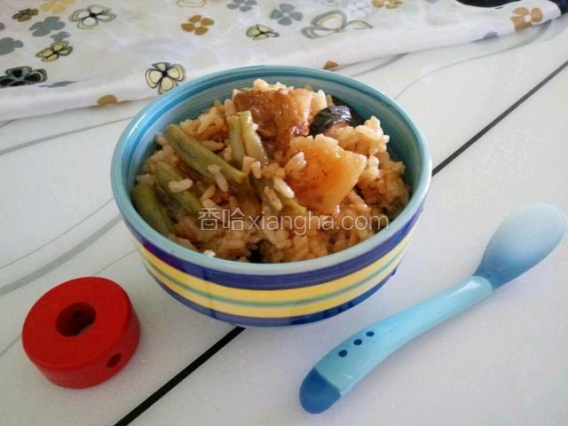 豆角五花肉焖饭