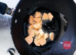拔丝白薯的做法图解2