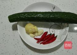 自制酱黄瓜的做法图解1