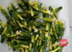 银耳莲子红枣糖水的做法图解4