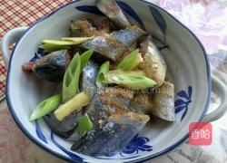 干烧鲅鱼的做法图解2