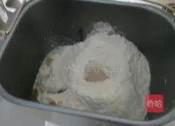 Illustration of how to make jam sandwich bread 2