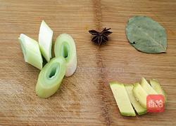 西紅柿玉米煲豬骨的做法圖解2