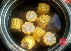 紫菜玉米排骨汤的做法图解7