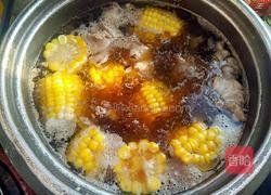 紫菜玉米排骨汤的做法图解9