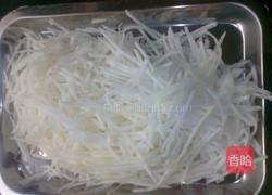 白萝卜馅饺子的做法图解2