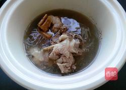 筒子骨萝卜汤的做法图解7