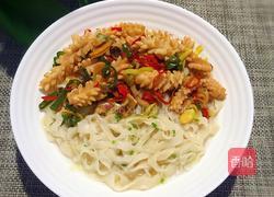 酱爆鱿鱼面的做法图解9