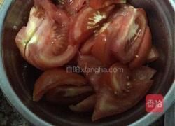 番茄鸡蛋捞面的做法图解1