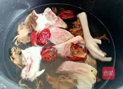 墨鱼炖鸡的做法图解5