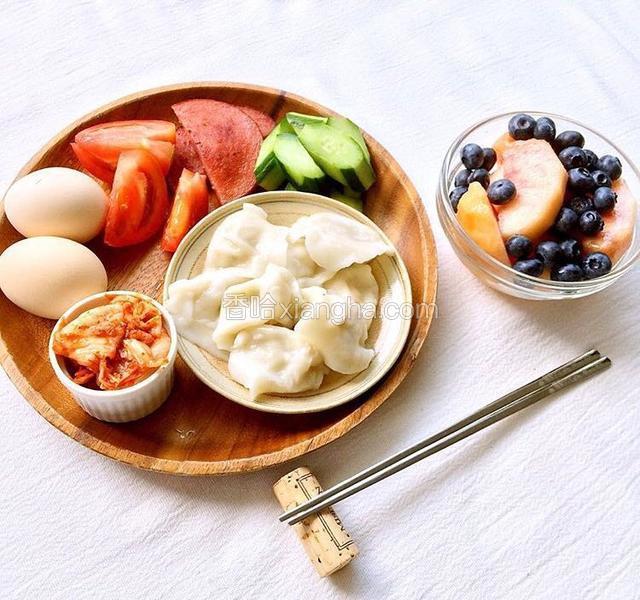 西红柿鸡蛋饺子