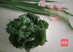 粉蒸红薯叶的做法图解1