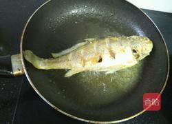 糖醋黄鱼的做法图解6