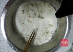 芝麻葱油小花卷的做法图解2