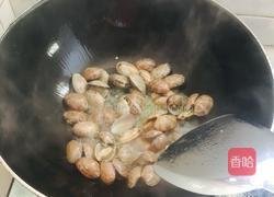 黄豆芽炖粉条的做法图解3