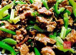 牛肉炒米线的做法图解7