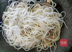 鸡肉炖粉条的做法图解3