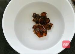 白玉桃胶的做法图解1