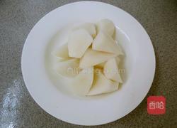 酸萝卜老鸭汤火锅的做法图解2