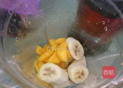芒果香蕉果汁的做法图解4