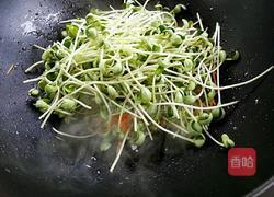 素炒豌豆苗的做法图解5