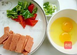 午餐肉炒蛋的做法图解2