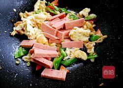 午餐肉炒蛋的做法图解7
