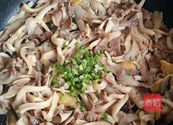 肉片烧蘑菇的做法图解6