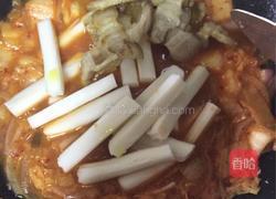 泡菜炒年糕的做法图解6