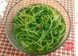 凉拌豆苗的做法图解3