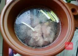 猪蹄萝卜汤的做法图解4