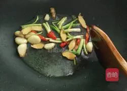 Taiwanese Three Cup Chicken Recipe Illustration 6