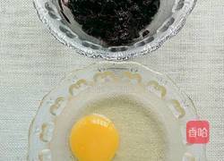 丝瓜紫菜香菇蛋汤的做法图解2