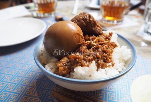 香菇卤肉饭