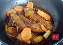酱焖鲤鱼的做法图解10