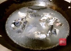 花旗参炖乌鸡的做法图解3