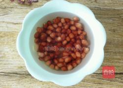 花生牛奶汤的做法图解1