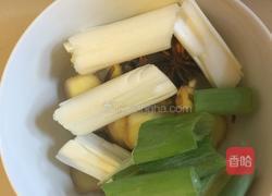 黄豆焖猪蹄的做法图解1