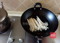 金针菇豆腐的做法图解3