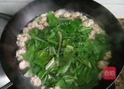 白菜炖肉丸子的做法图解6