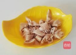 大肠烧豆腐的做法图解1