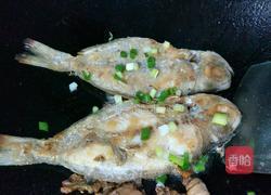 煎咸鱼的做法图解7