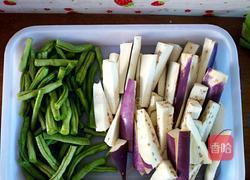 豆角烧茄子的做法图解2