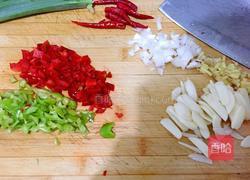 红烧武昌鱼的做法图解1